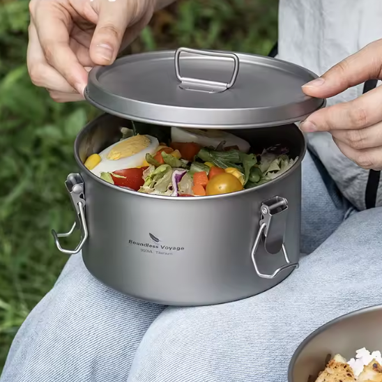 קופסאת אוכל מטיטניום יפני טהור