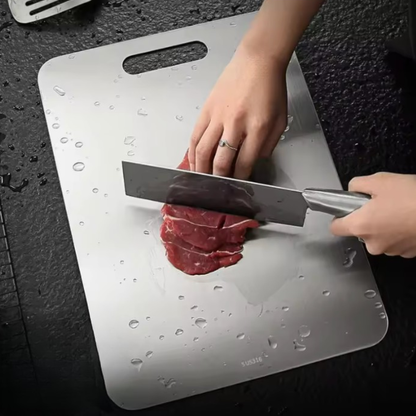 קרש חיתוך טיטניום + מחבת טיטניום המקורית